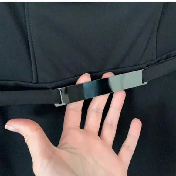 Guess Off Shoulder Belted Jumpsuit - Picture 5 of 8